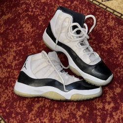 Nike Air Jordan 11 concord Used Size 8.5
