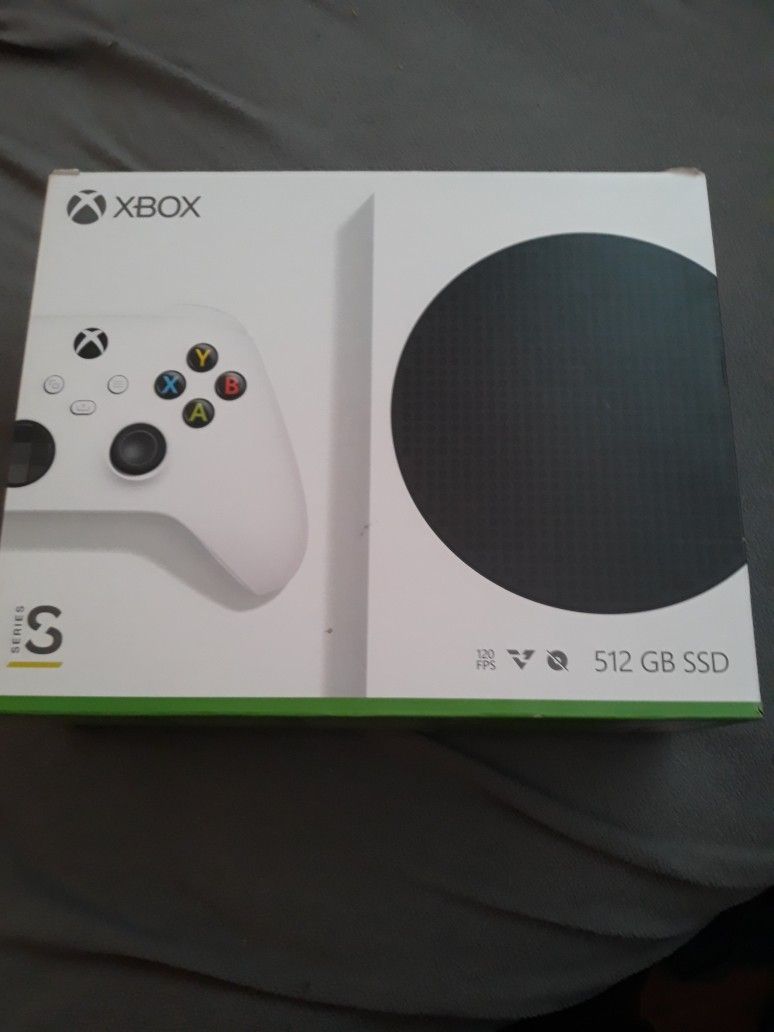 Xbox Series S bundle