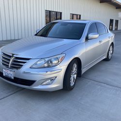 2013 Hyundai Genisis