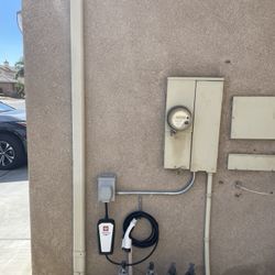 Level 2 Tesla Wall connector Car Charger Nema 1450 Outlet 