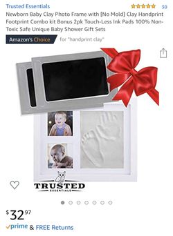 Baby shower gift, clay handprint