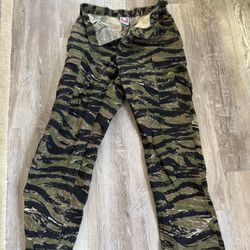 Camo Pants Tiger Stripe