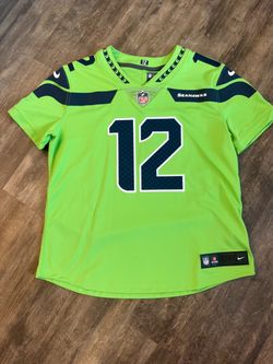 Seahawks stitched jersey - women’s medium