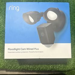 Ring- Floodlight Cam Plus Outdoor Wired 1080p