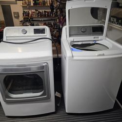 LG Washer/ Dryer Set 