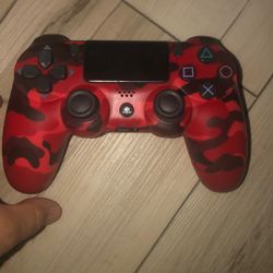 PS4 Controller