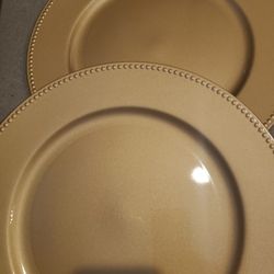 Gold Charger Plates (READ NOTES) 