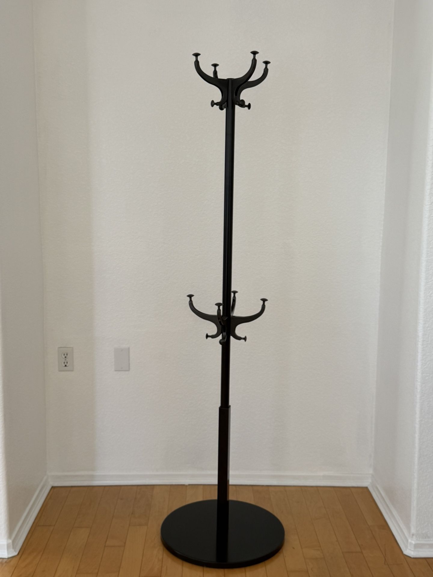 Coat Hanger Rack