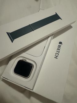 Apple Watch SE (GEN2) 40mm Starlight With AI LK Green SL GPS MXEH3LL/A Model A2722
