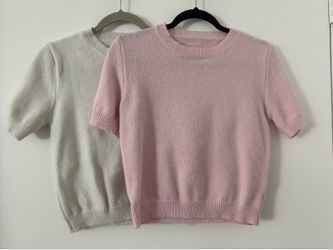 Pink and Grey Short Sleeve Knit Sweaters Small 100% Polyester