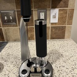Wine Enthusiast Opener,Preserver and Aereator  