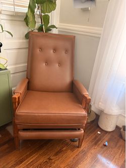 Vintage recliner