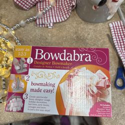 Bowdabra Designer Bowmaker – New in Box