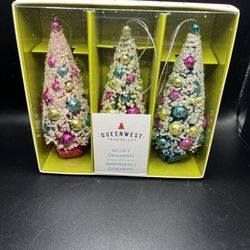 Queenwest Trading Co Set Of 3 Glitter Mica Christmas Trees In Box