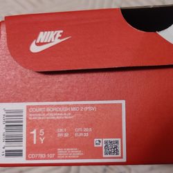 Youth Size 1.5 Nike Kids Shoes 