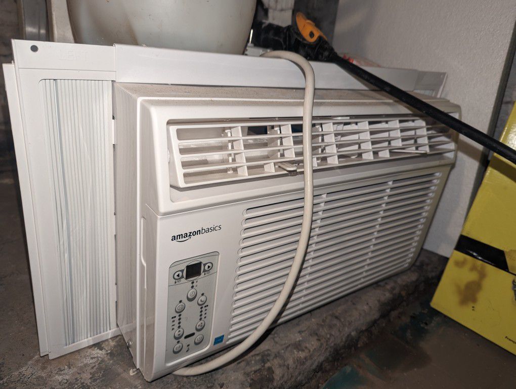 Amazon Basic Window Air Conditioner