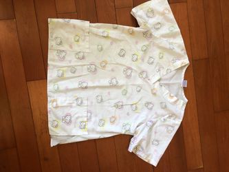 Scrubs tops - size L