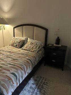 Ashely’s Queen Bedset