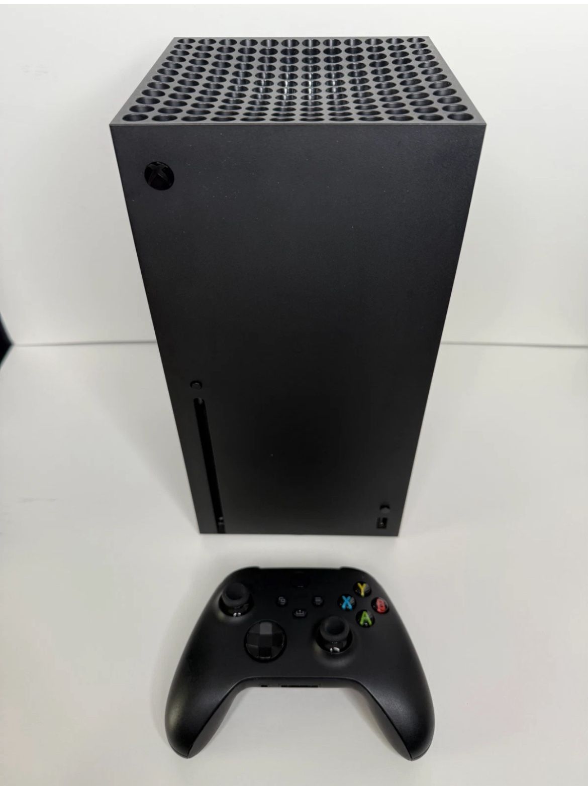Xbox Series X With 1 Controller