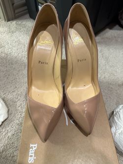 Christian Louboutin Nude Cornielle Patent Leather Pumps