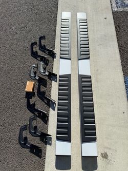 07-18 Silverado/Sierra 1500, 07-19 Silverado/Sierra 2500HD 3500HD Crew Cab Running Boards