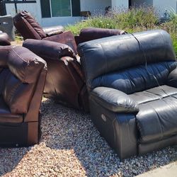 **FREE** Ashley Electric Sectional Couch And Recliner