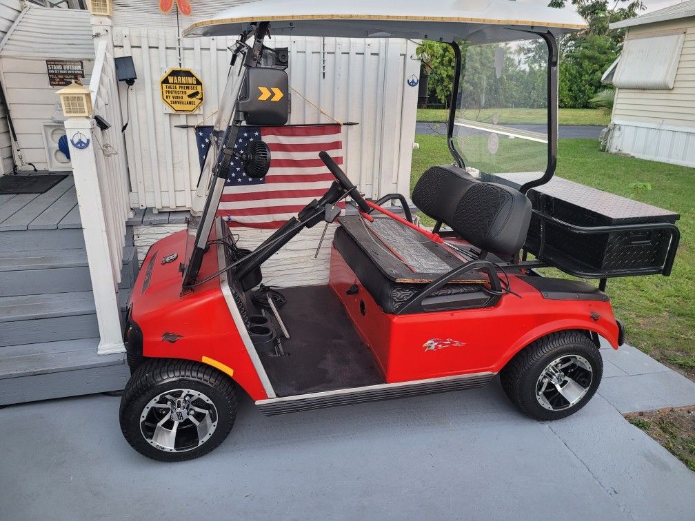 2001 Club cart 48 volt Ds