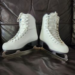 Girls Ice Skates Size 5 "Soft Skate By Jackson"