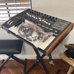Arturia MiniBrut 2 Analog Synth