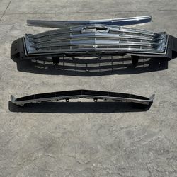 2015-2020 Cadillac Escalade Front Grill Chrome Bottom Vent And Hood Molding 