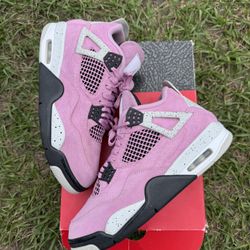 Jordan 4