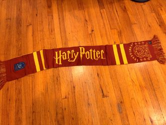 Harry Potter Gryffindor Scarf