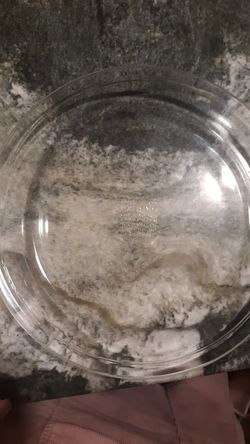 Pyrex clear glass plate