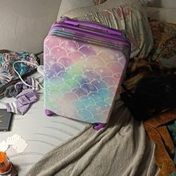 Lex And Lexie Luggage 18-in Carry-on Suitcase New