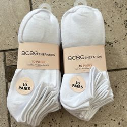 NWT BCBGeneration women socks - 20 Pairs