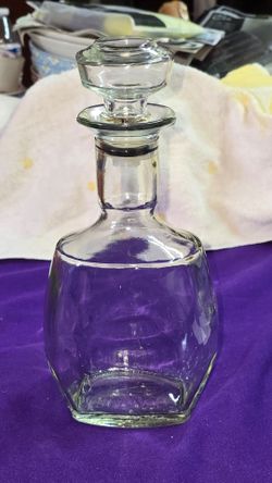 Owen Clear Glass D-396 Liquor Decanter Bottle Stopper 750 ml Vintage CR2V024