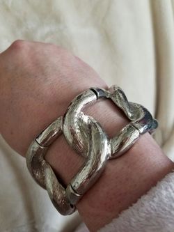 Silver bracelet Brand New!!
