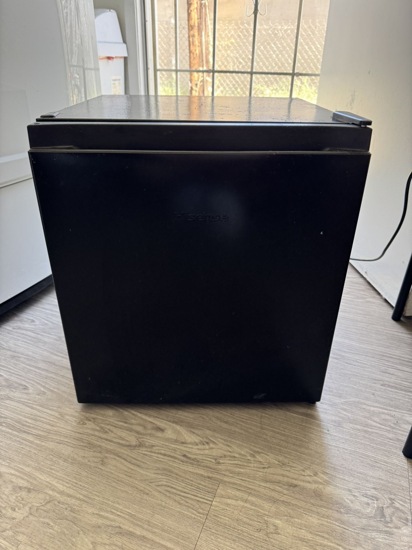 Hisense Mini Fridge