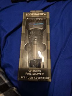 Eddie Bauer cordless foil shaver