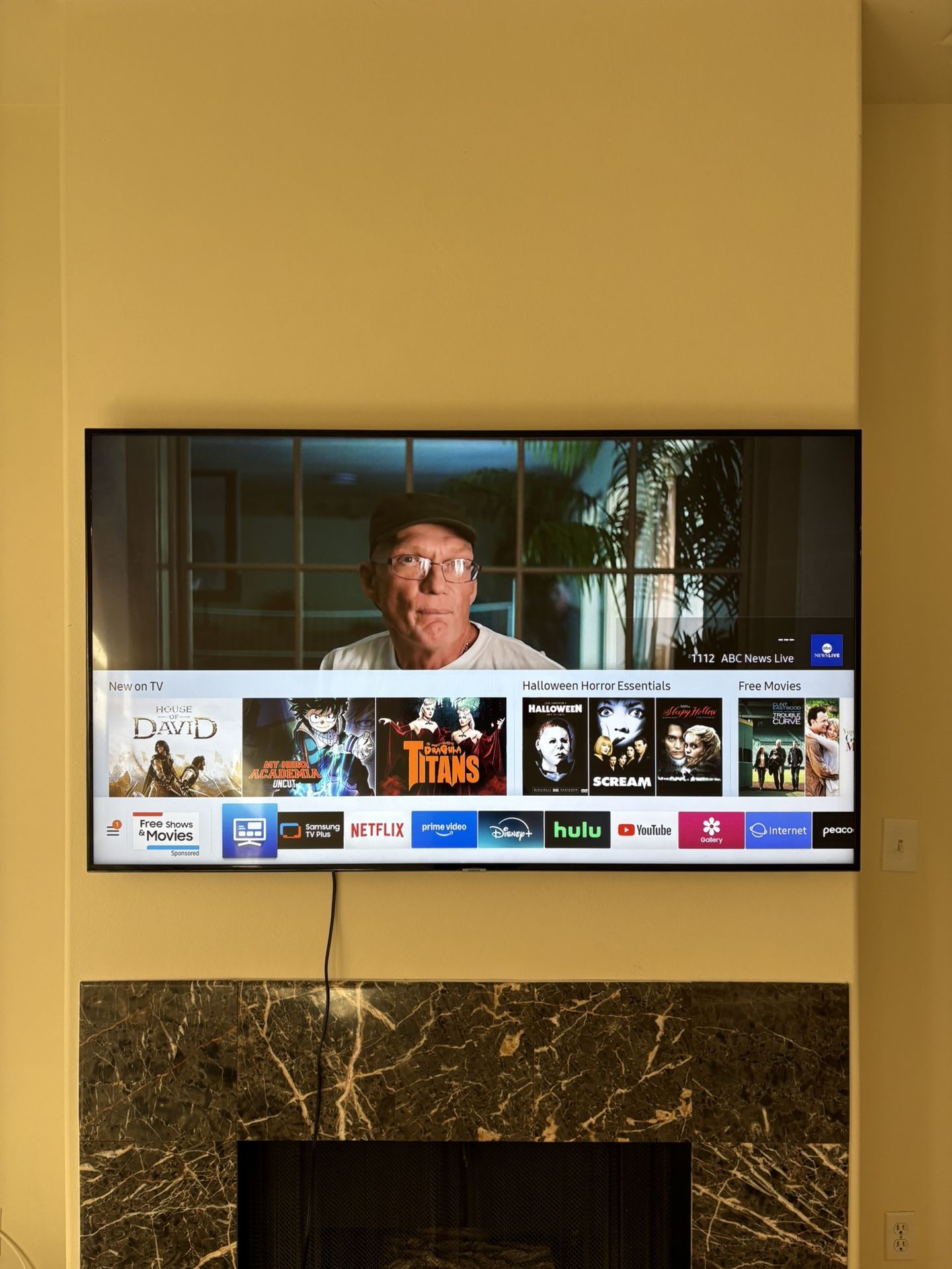 Samsung SMART TV 65 inches 65”