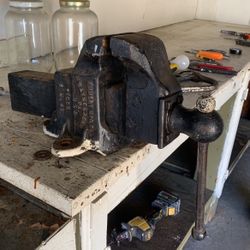 Bench Vice 