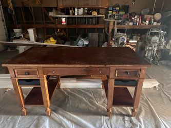Wood desk