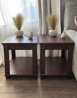 Farmhouse End Tables Set of 2 for Living Room, Walnut Large Square Side Tables Set of 2 with 2-Tier Storage Shelf & Thickened Tabletop & Square Wooden