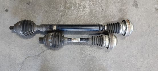 MK7 GTI Front Axles  For  Non PP Model 