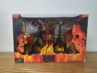 NECA Freddy vs Jason Deluxe Box Set of figures 