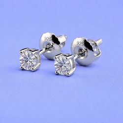 Diamond 3mm earrings