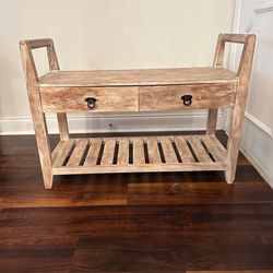 WOODEN BENCH