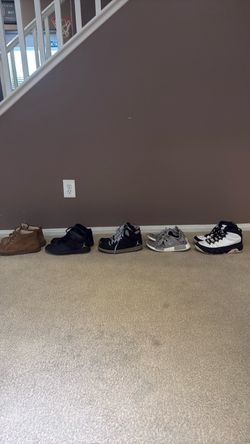 Lot of 5 Men pairs of shoes Size 9