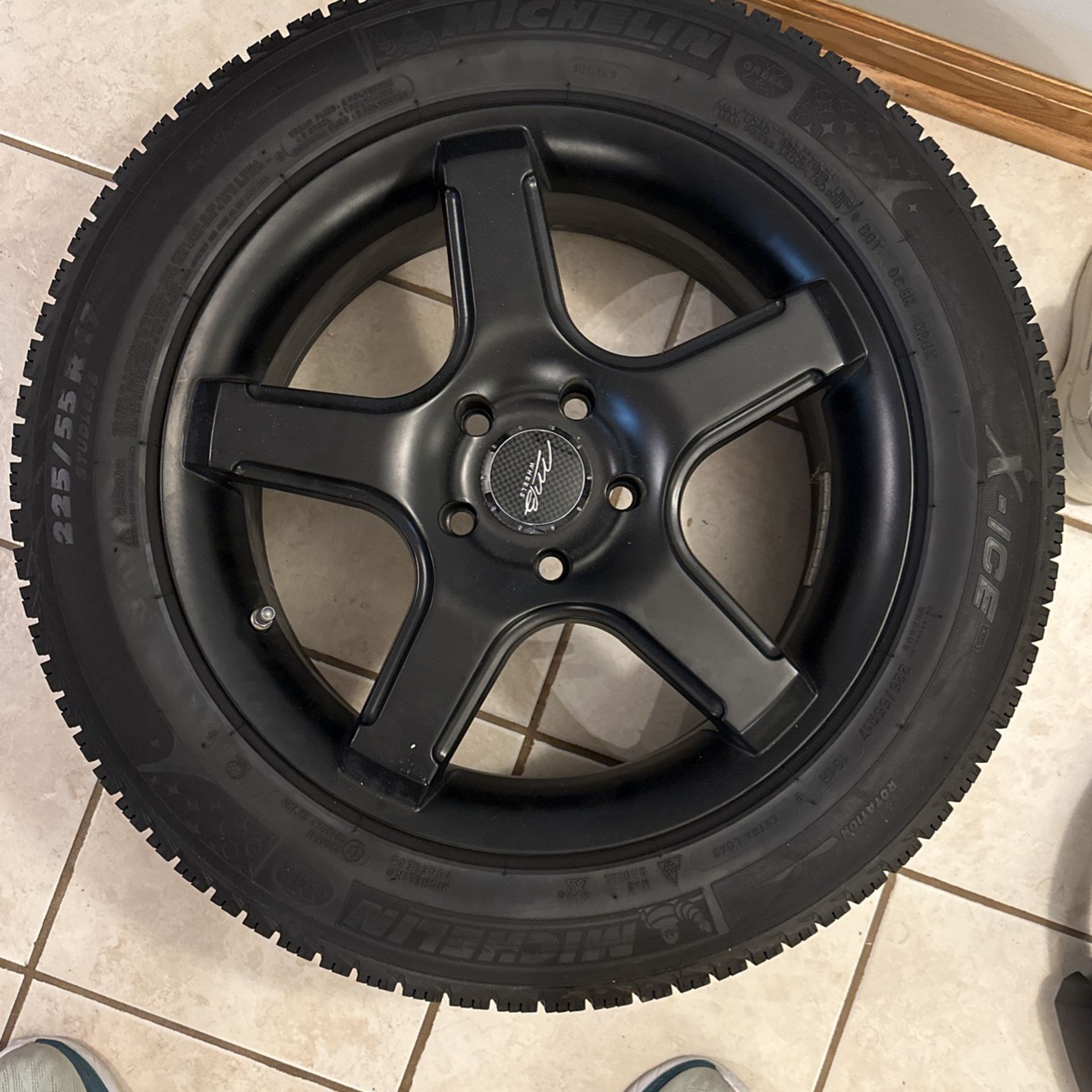 MB Wheels 17 Inch Black 5 spoke