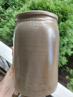 Antique S. C. Milburn Alexandria Virginia 1 Gallon crock